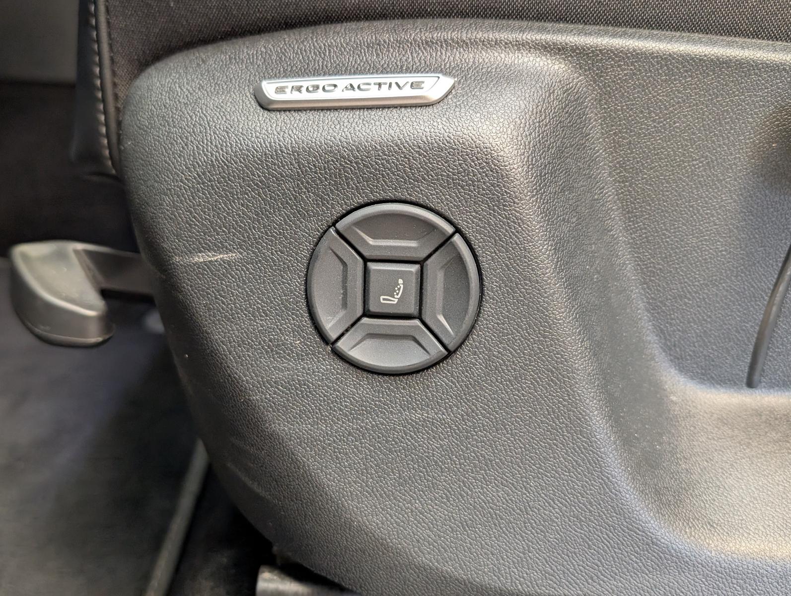 Volkswagen Tayron 2.0 TDI R-Line