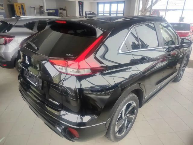 Mitsubishi Eclipse Cross 4WD CVT PHEV