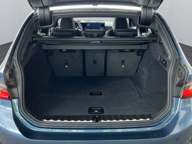 BMW 320 320d M-Sport Touring xDrive