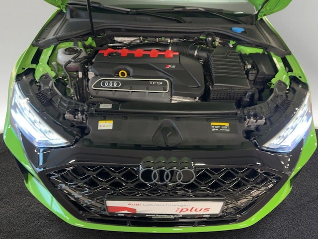 Audi RS3 Quattro S-Tronic Sedan