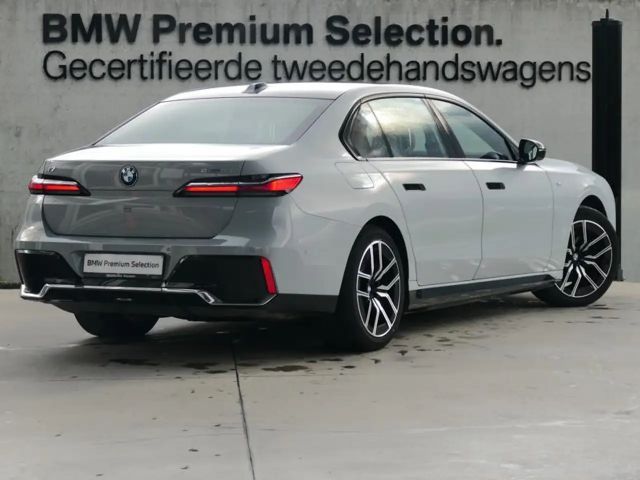 BMW i7 M-Sport Sedan