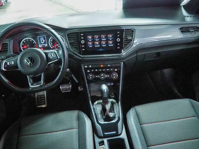 Volkswagen T-Roc 1.5 TSI DSG Sport