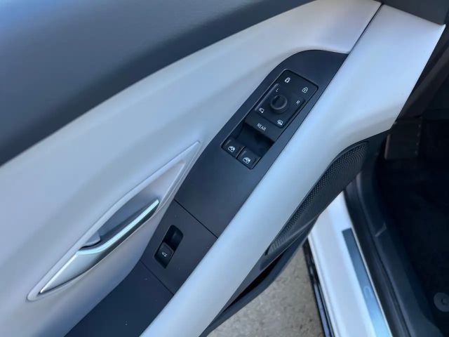 Ford Capri Extended range