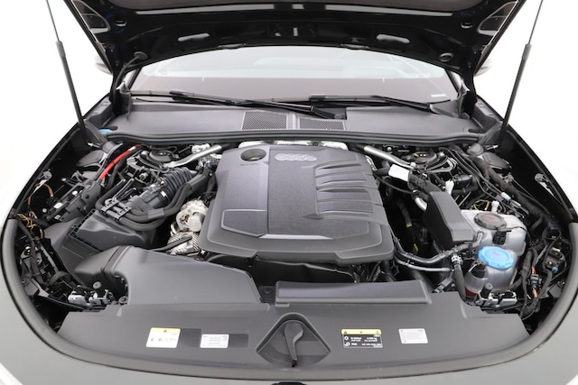 Audi A6 Avant Quattro S-Tronic