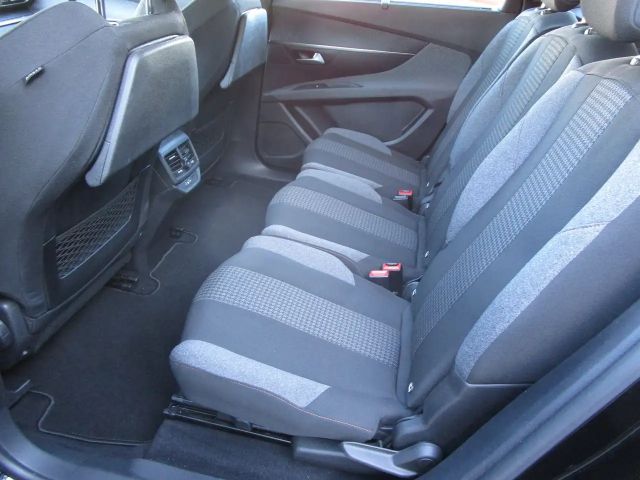 Peugeot 5008 Active Pack