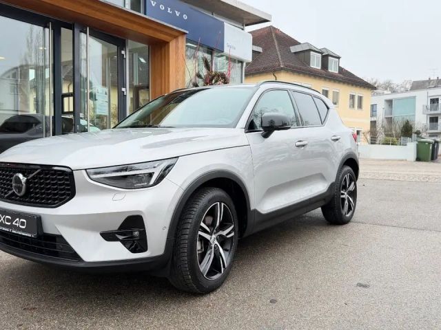 Volvo XC40 Business Dark Ultra
