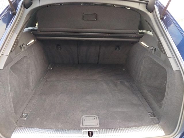 Audi A4 40 TFSI Avant Quattro S-Line S-Tronic