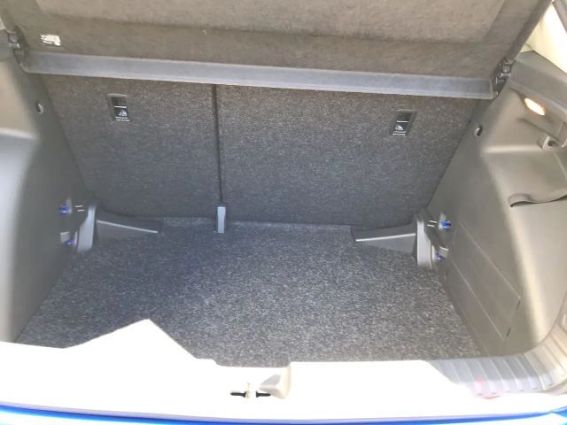 Skoda Fabia Fabia 1.0 MPI Essence Klima,LED,PDC,Garantie  BC