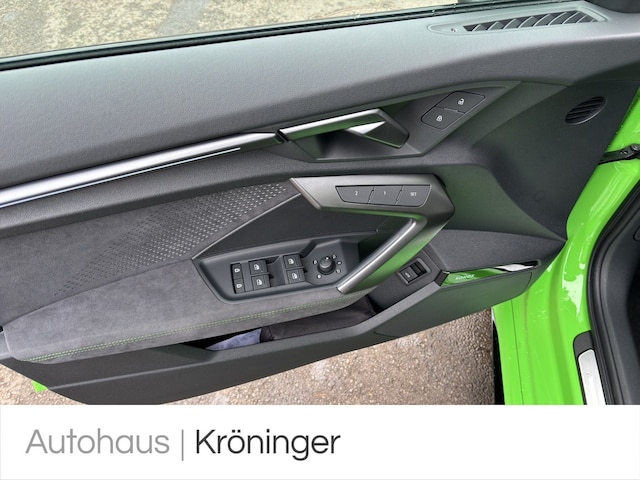 Audi RS3 Quattro S-Tronic Sedan