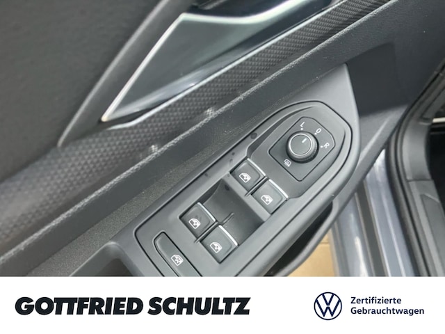 Volkswagen Golf 1.5 TSI IQ.Drive Life