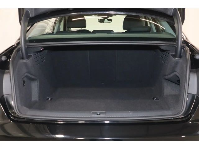 Audi A4 35 TFSI Sedan