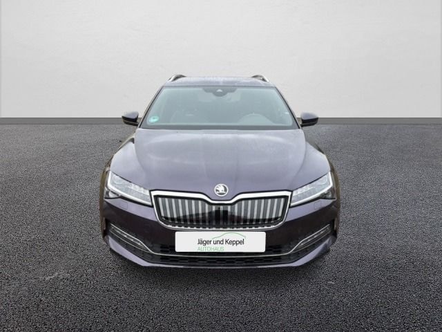 Skoda Superb Combi iV