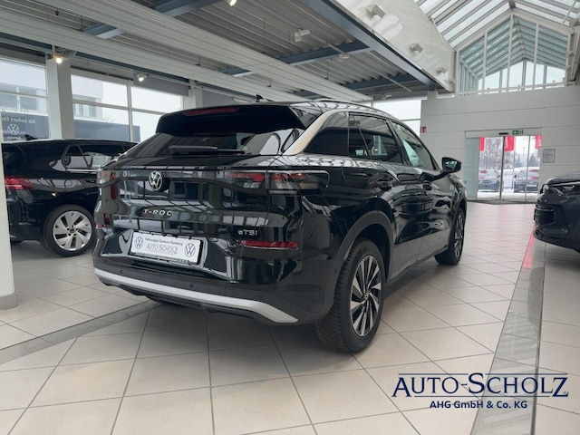 Volkswagen T-Roc 1.5 eTSI DSG Life