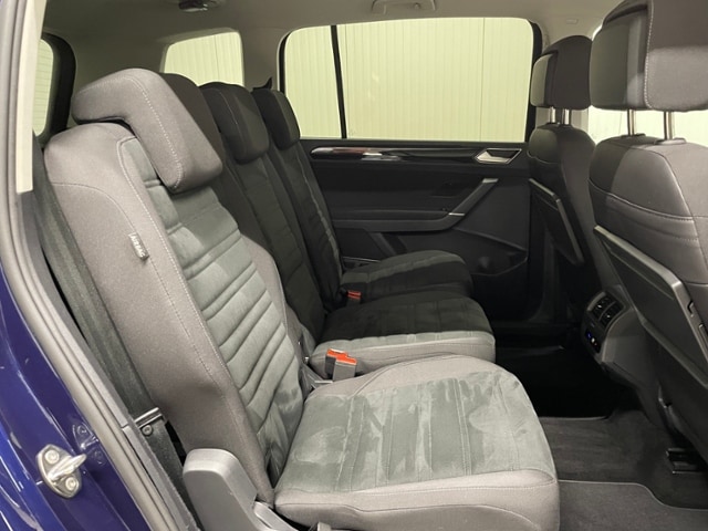 Volkswagen Touran 1.5 TSI DSG IQ.Drive