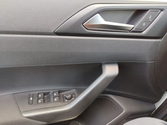 Volkswagen Polo 4Me TSI