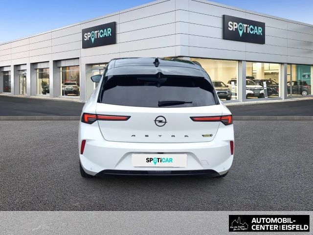 Opel Astra GSe