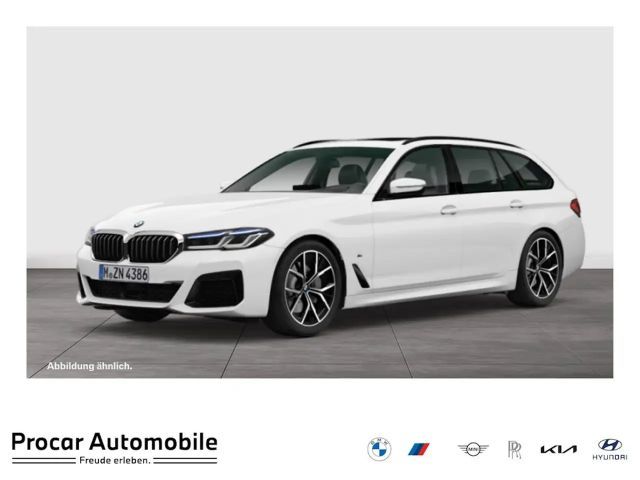 BMW 520 520d M-Sport xDrive