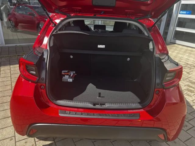 Toyota Yaris Hatchback Hybride VVT-i