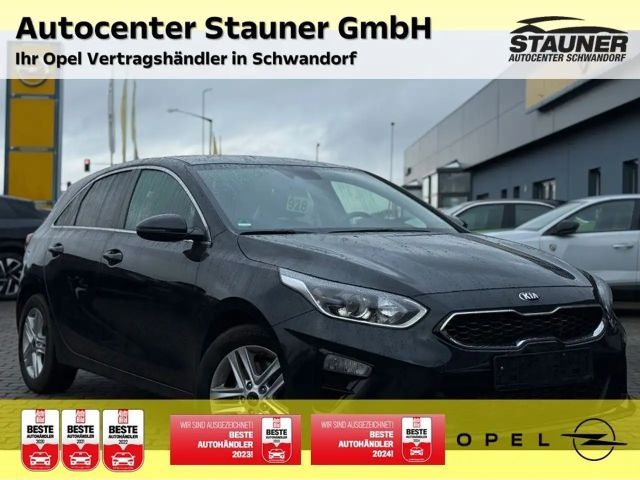 Kia Ceed 1.6 AT 136PS *KAMERA*NAVIGATION*