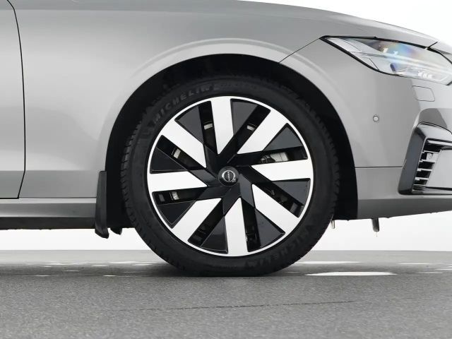 Volvo V90 AWD Dark Plus T6