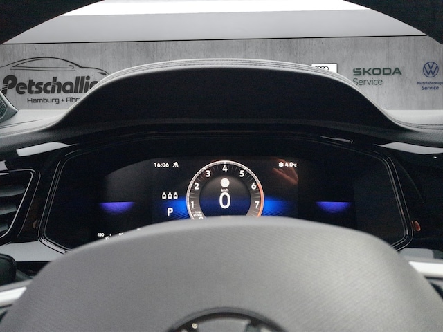 Volkswagen T-Roc 1.5 TSI DSG R-Line