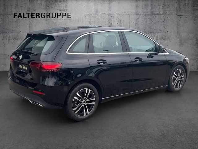Mercedes-Benz B 180 Progressive