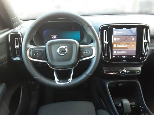 Volvo XC40 Plus Twin Engine