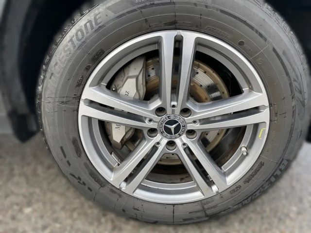 Mercedes-Benz GLC 300 4MATIC