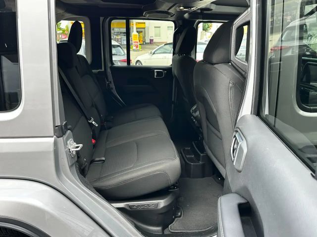 Jeep Wrangler 4xe Sahara