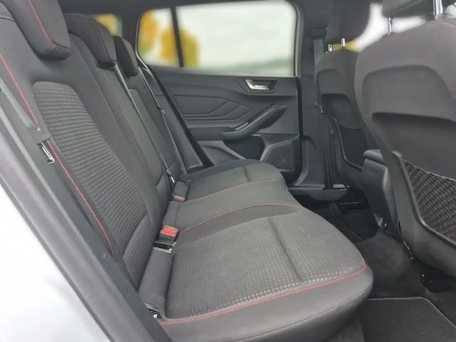 Ford Focus EcoBoost ST Line Wagon