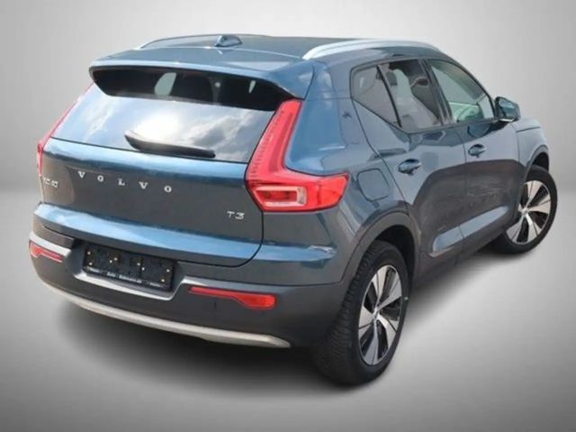 Volvo XC40 Momentum