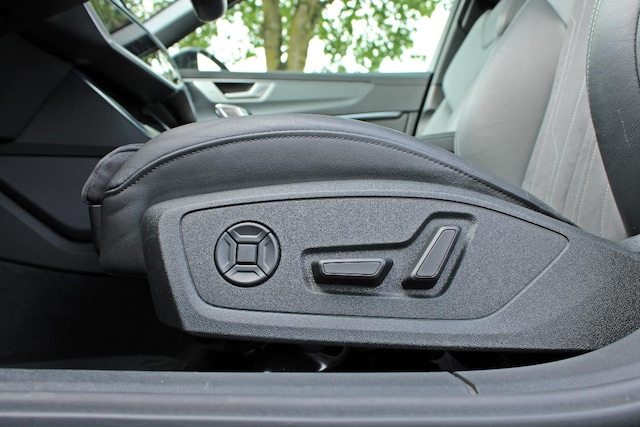 Audi A6 50 TDI Avant Quattro S-Line