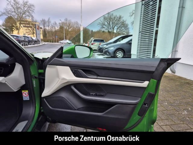 Porsche Taycan 4S Cross Turismo