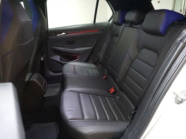 Volkswagen Golf 2.0 TSI DSG