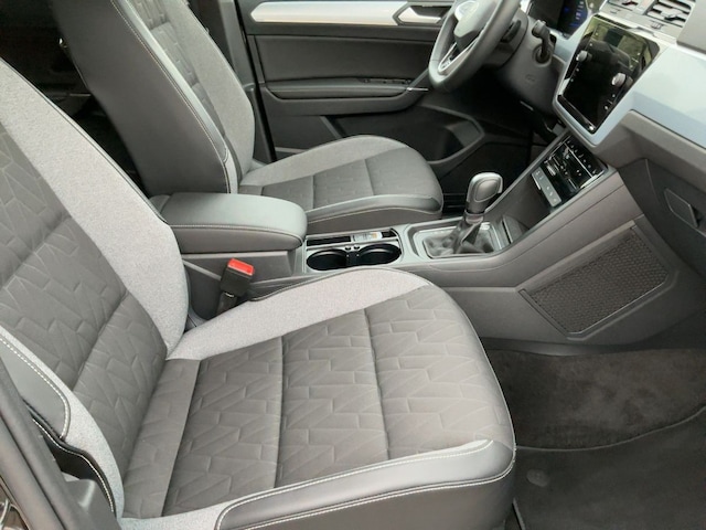 Volkswagen Touran 1.5 TSI DSG