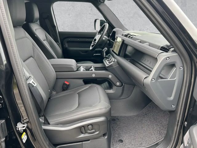 Land Rover Defender 110 D300 SE