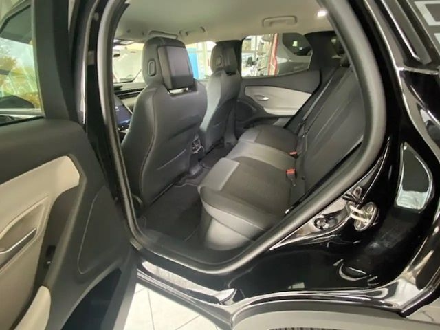 Ford Explorer Extended range RWD