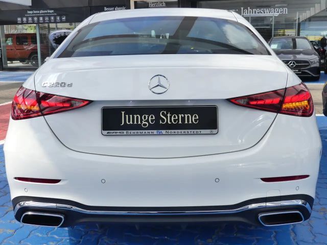 Mercedes-Benz C 220 AMG Line C 220 d Sedan