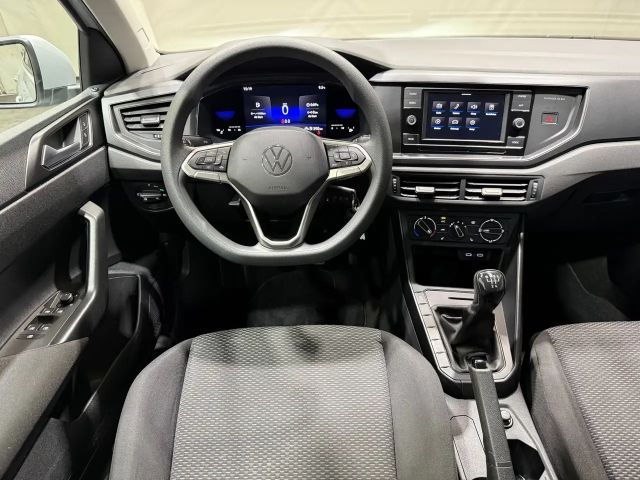 Volkswagen Polo 1.0 MPI