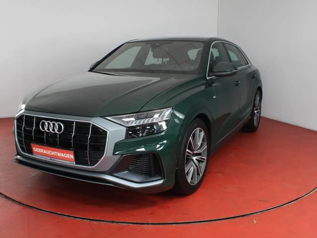 Audi Q8 55 TFSI S-Line