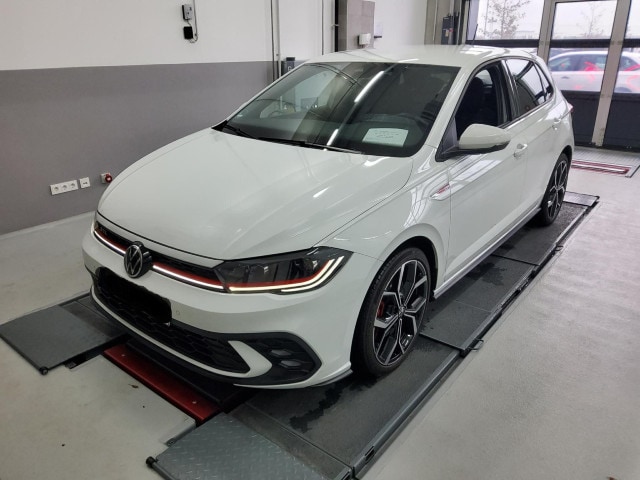 Volkswagen Polo 2.0 TSI DSG GTI