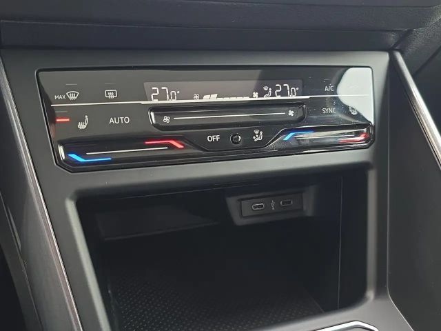 Volkswagen Polo Style