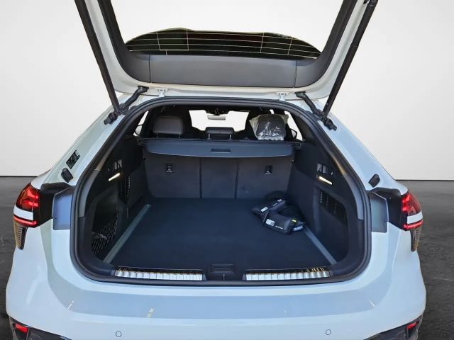 Audi A6 Avant Quattro S-Tronic