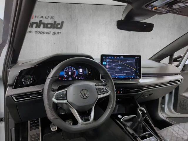 Volkswagen Golf 1.5 TSI R-Line Style Variant