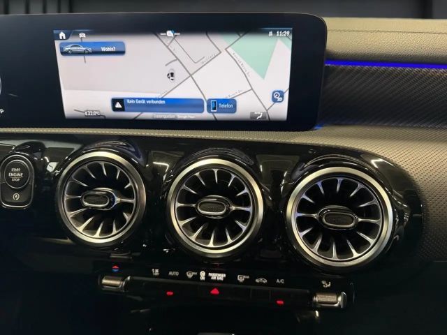 Mercedes-Benz CLA 200 CLA 200 d Coupé