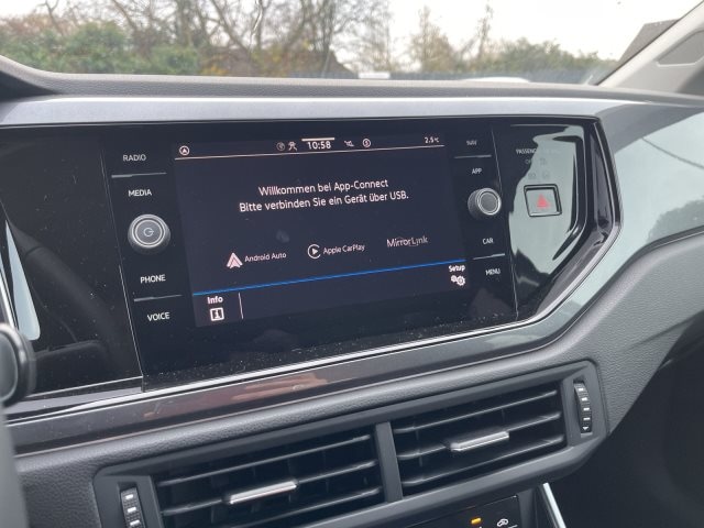 Volkswagen Polo 1.0 TSI DSG IQ.Drive