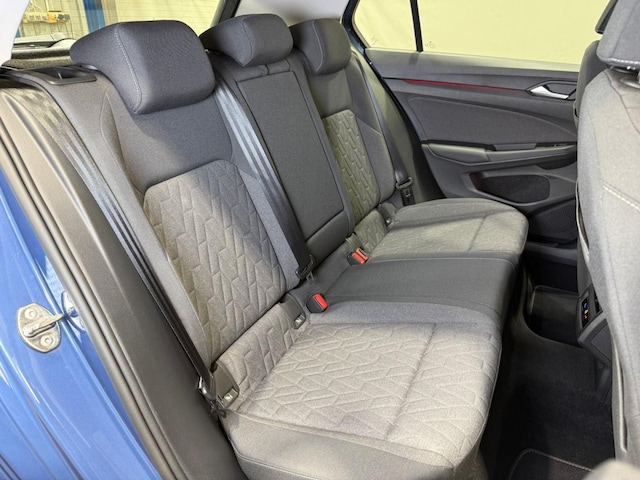 Volkswagen Golf 1.5 eTSI DSG Life