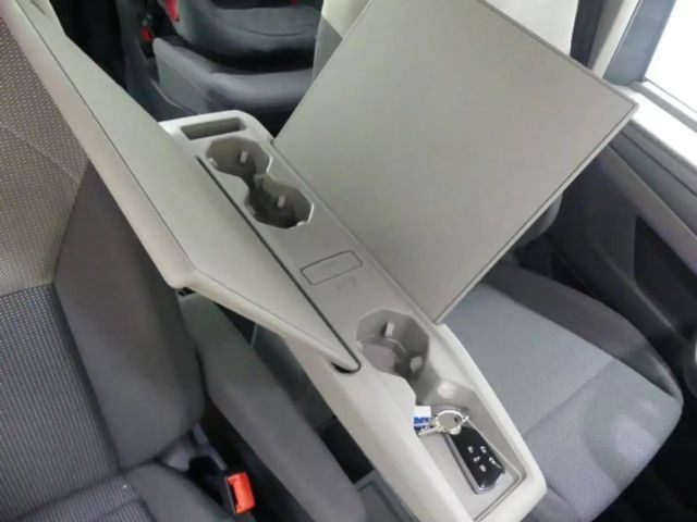 Volkswagen Multivan 2.0 TSI DSG Life T7