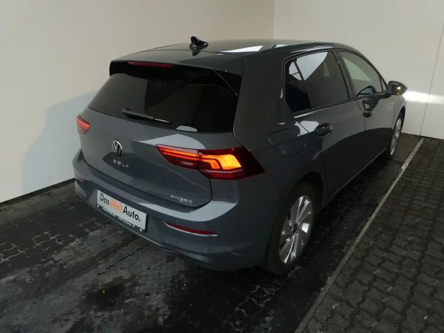 Volkswagen Golf DSG eHybrid