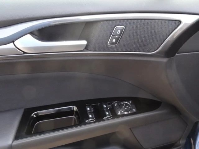 Ford Mondeo TDCi Titanium Wagon